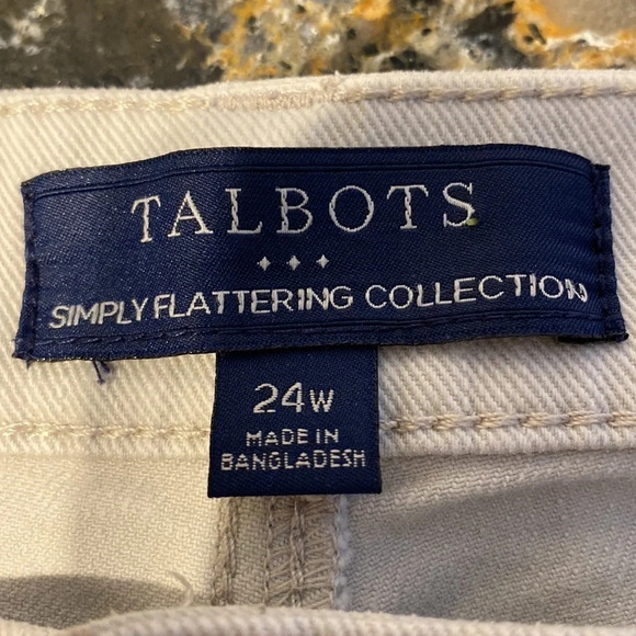 Q Talbots stretch solid very light gray plus size denim pedal pushers size 24W - Picture 3 of 4